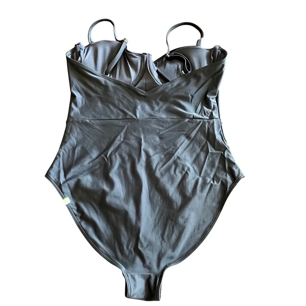 Summersalt The Cupped One Piece Swimsuit Black Underwire Size 12‎